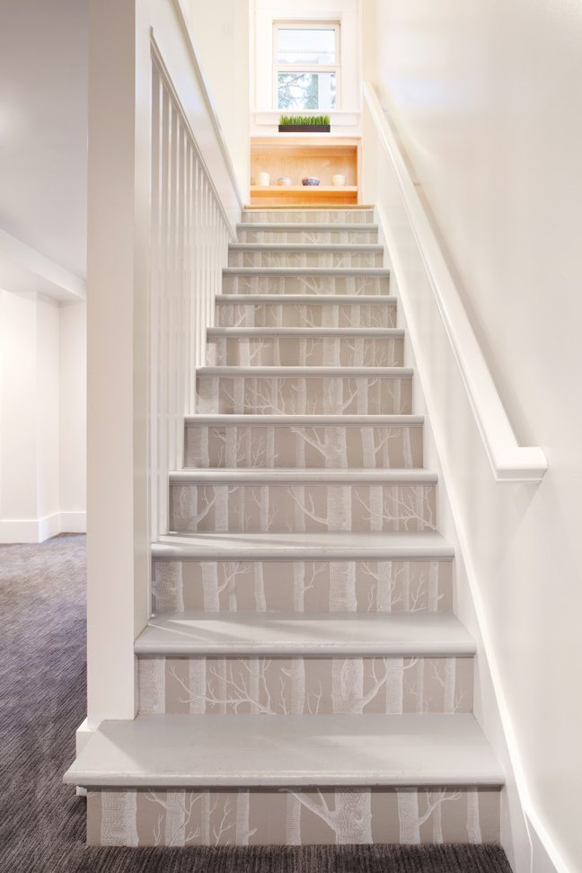 HOW TO APPLY TEMPORARY WALLPAPER TO STAIRS  thewittygrittylifecom